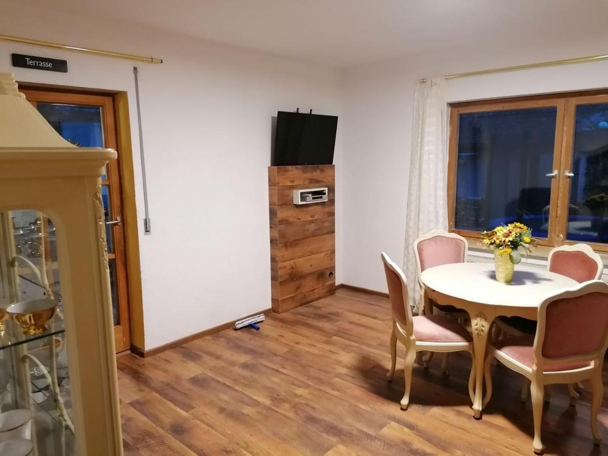 טייסנדורף Ferienwohnung Helli מראה חיצוני תמונה